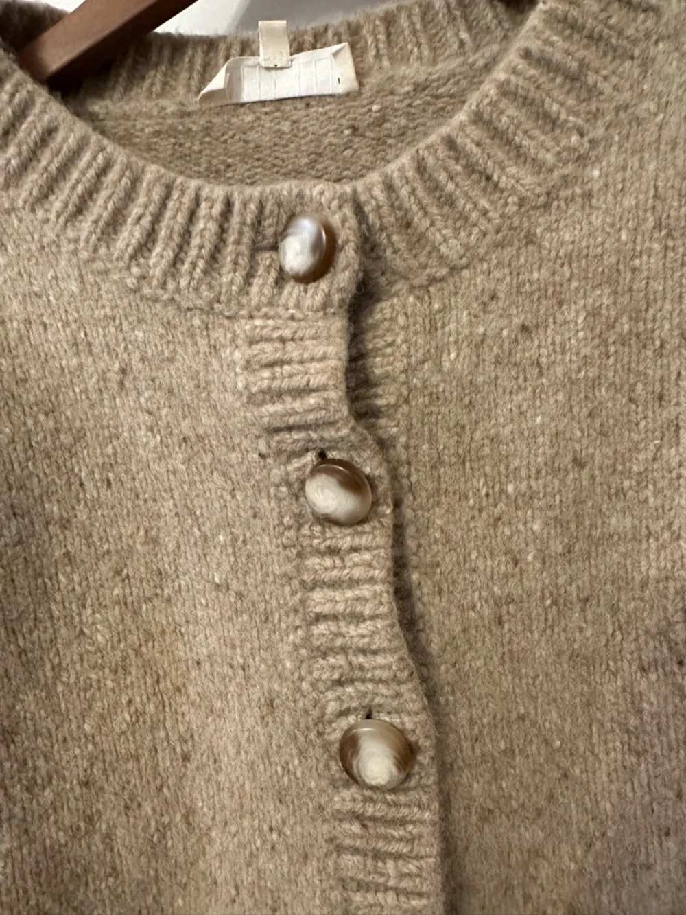 Sezane Edouard Cardigan - Picture 3 of 12